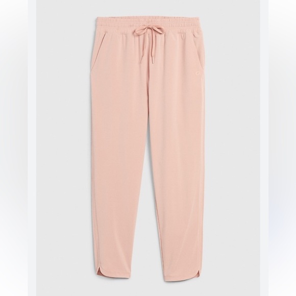 GAP Fit Runaround Jogger in English Rose— size M - Picture 1 of 5